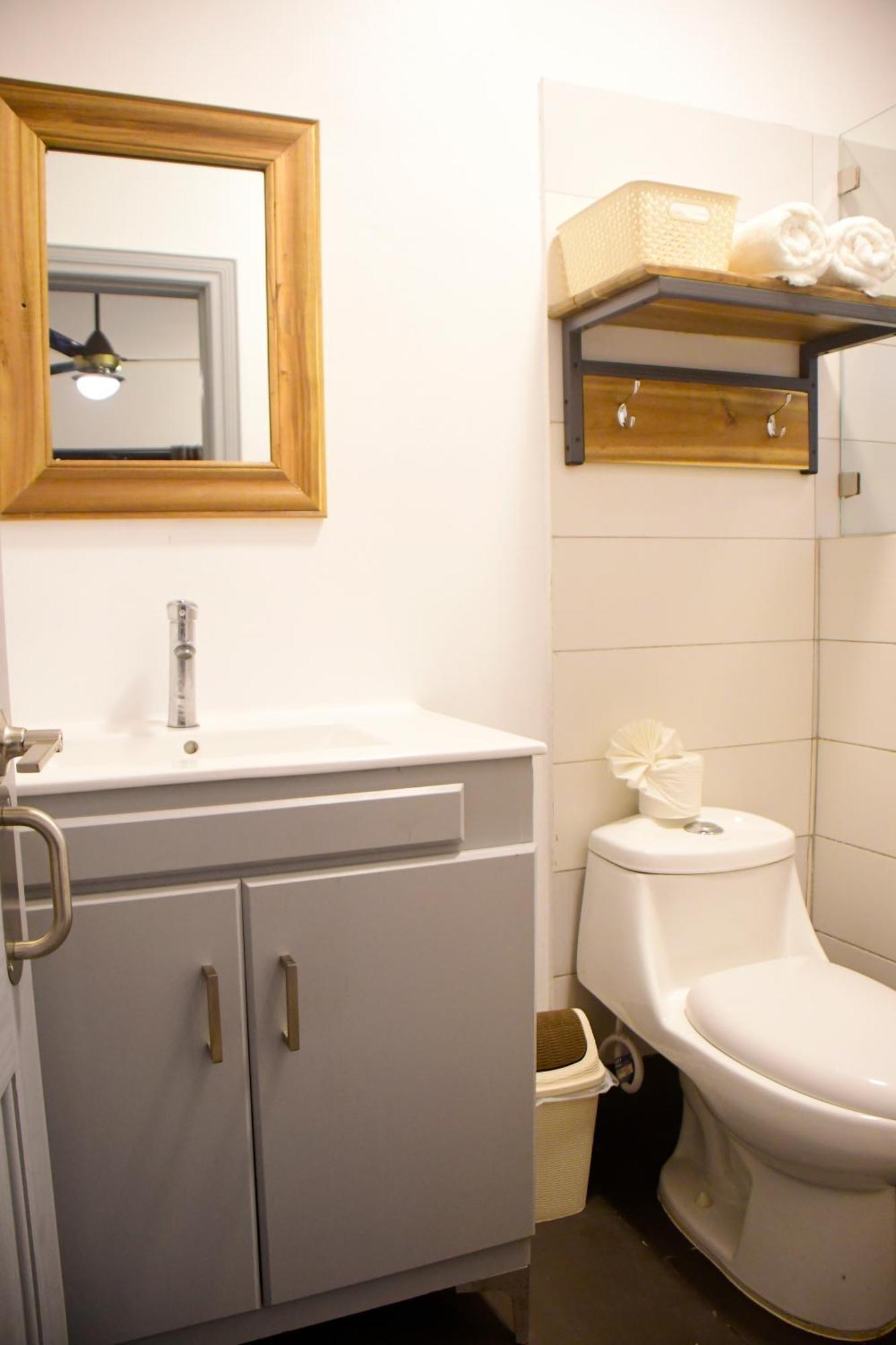 Hostal Marina Samana מראה חיצוני תמונה