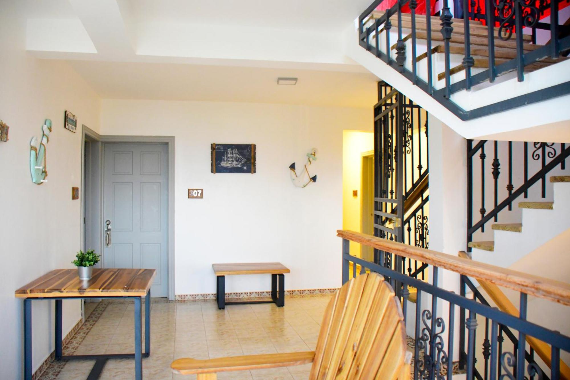 Hostal Marina Samana מראה חיצוני תמונה