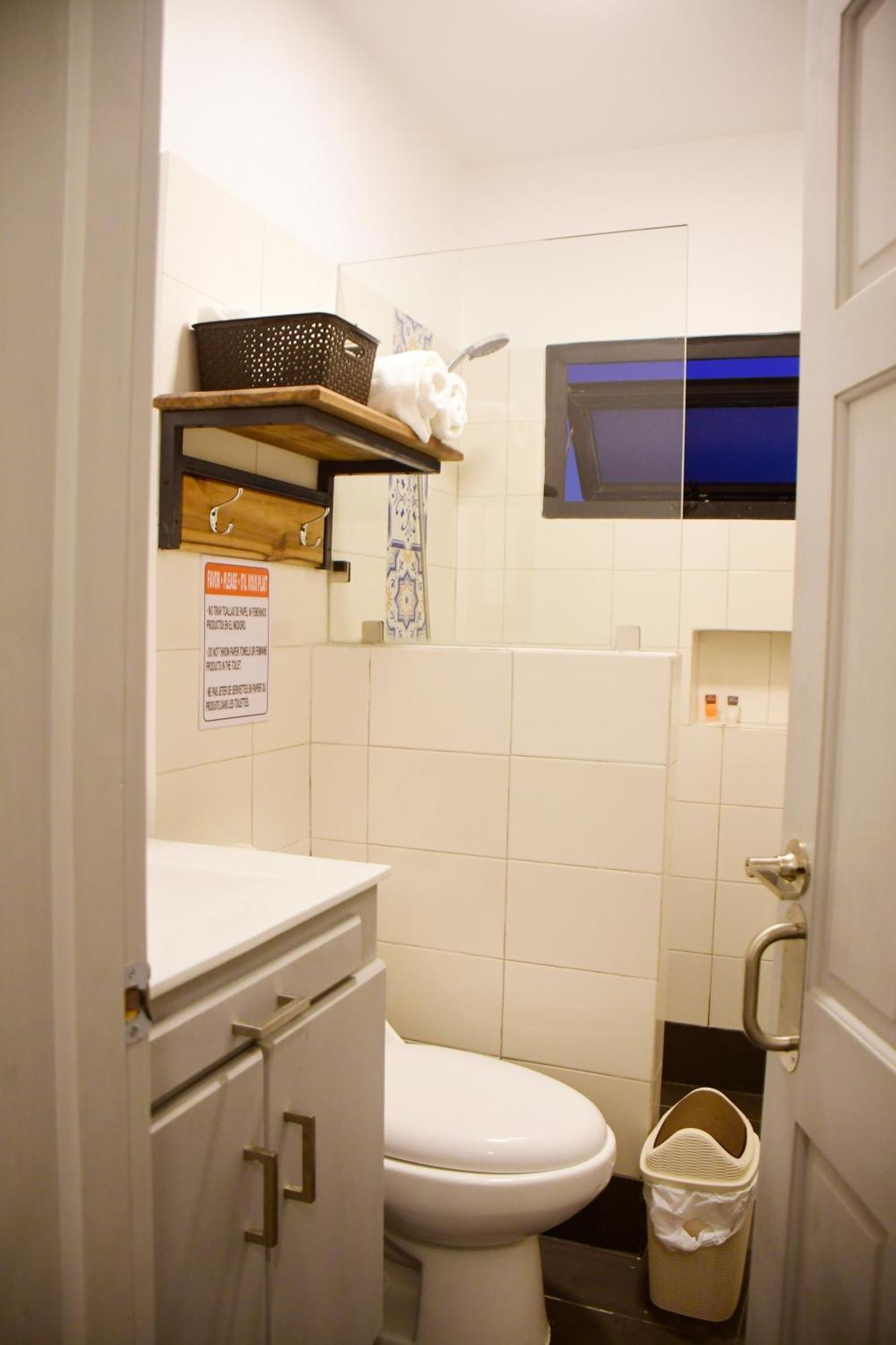 Hostal Marina Samana מראה חיצוני תמונה