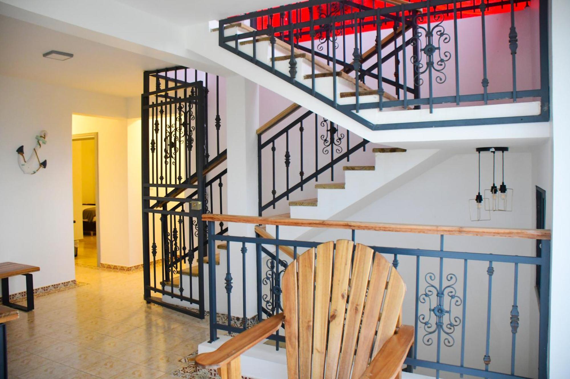 Hostal Marina Samana מראה חיצוני תמונה